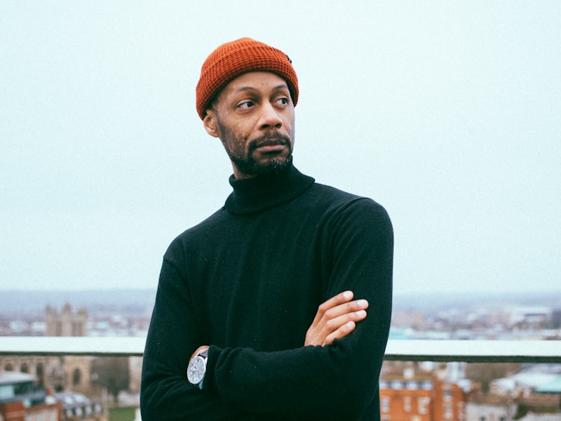 Senior portrait golden hour